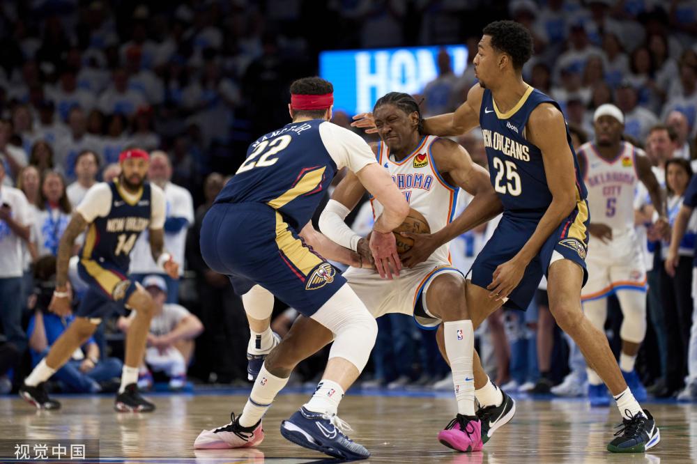 挥了中锋凯 挥了中锋凯